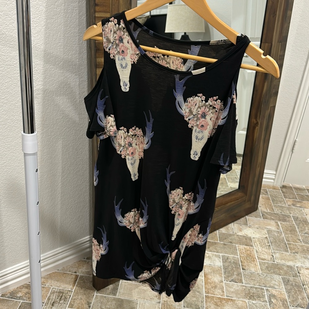 Off the shoulder Silky Blouse